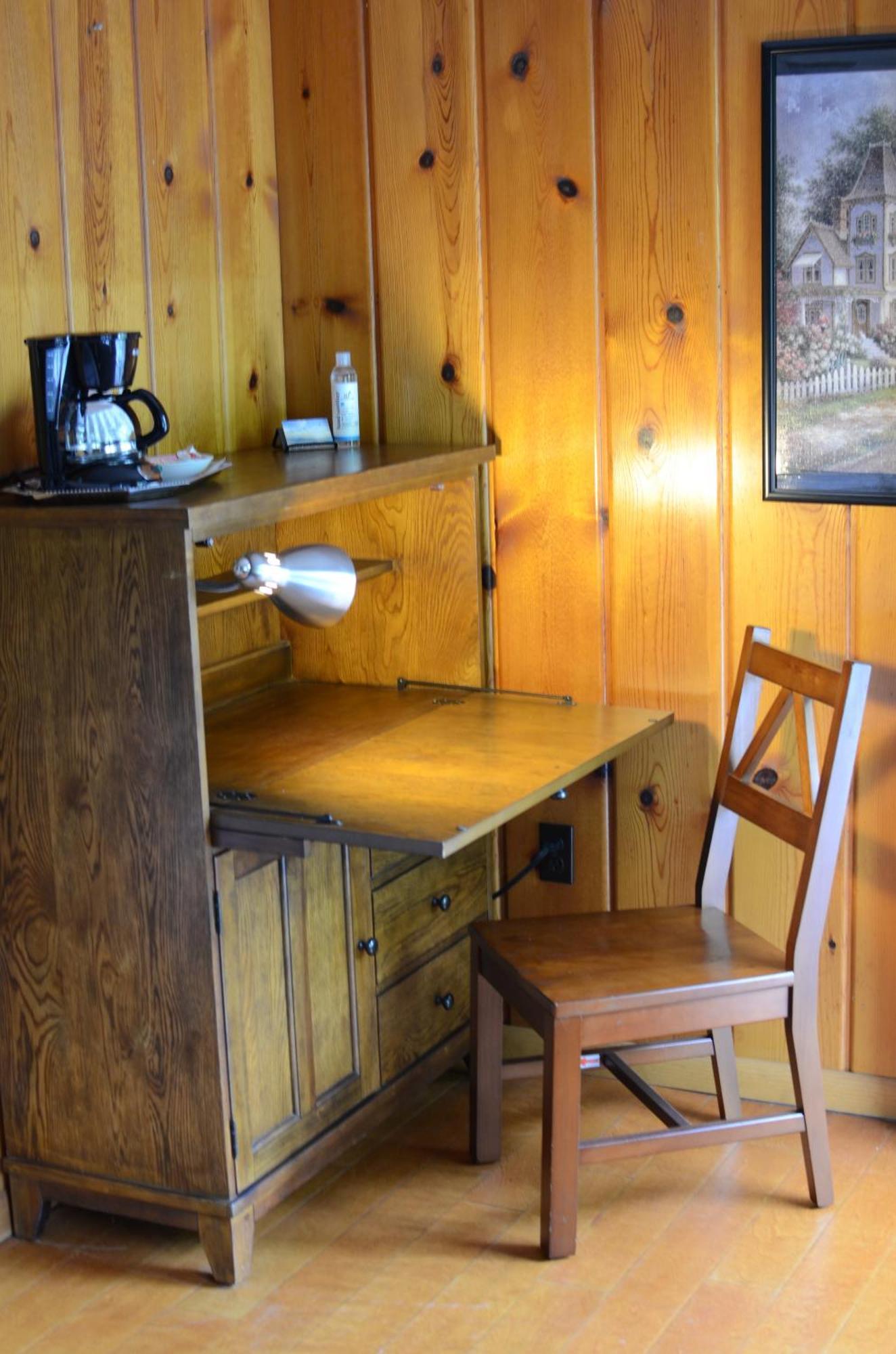 Ludington Blue Spruce Inn מראה חיצוני תמונה